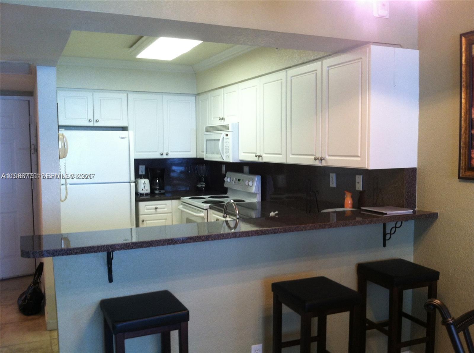 WAVE CONDO - Residential Lease