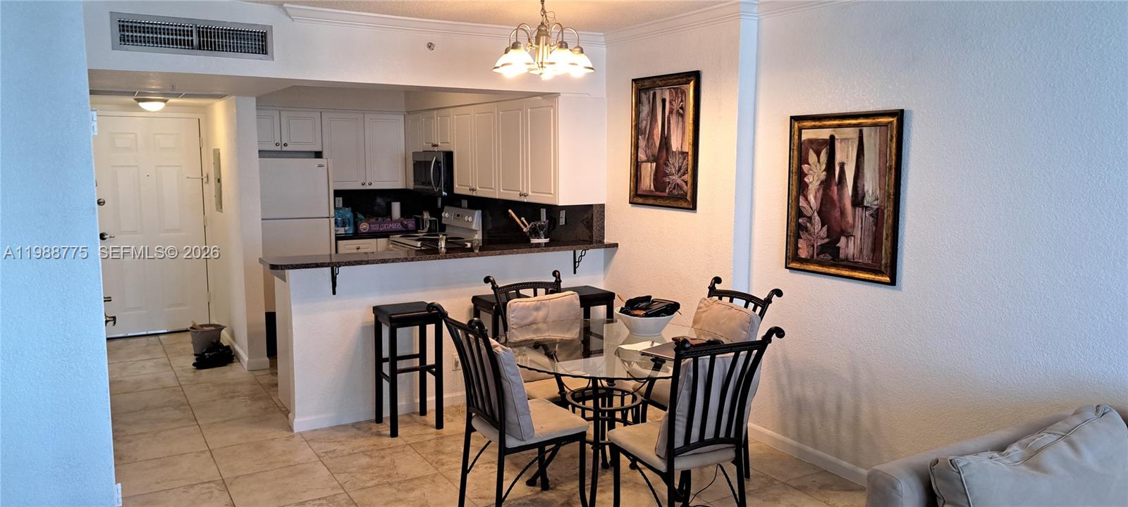 WAVE CONDO - Residential Lease