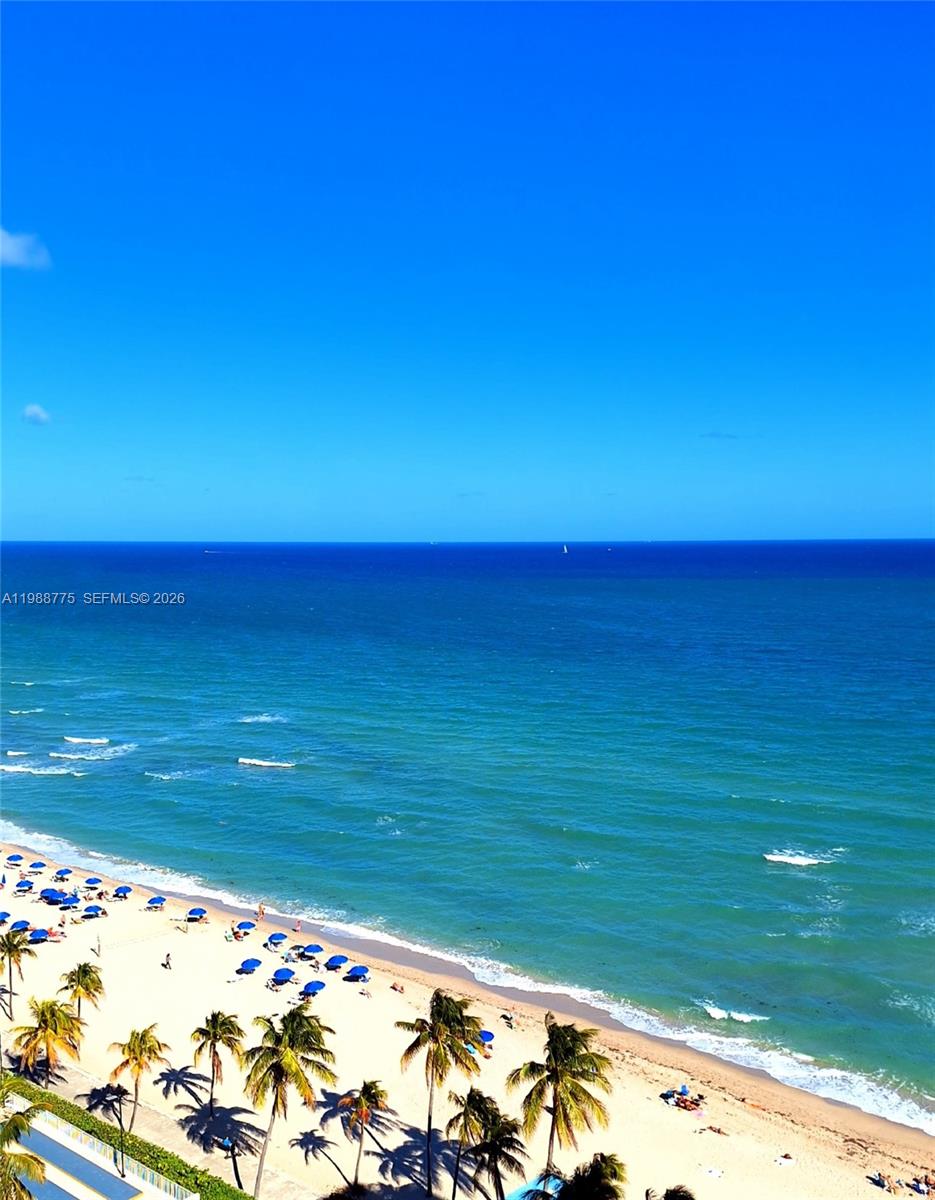 WAVE CONDO - Residential Lease