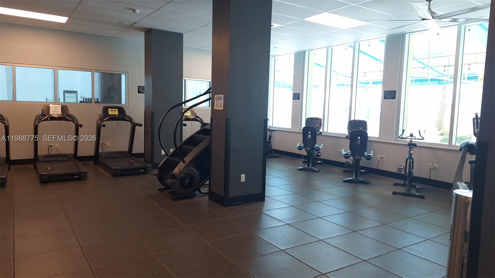 WAVE CONDO - Residential Lease