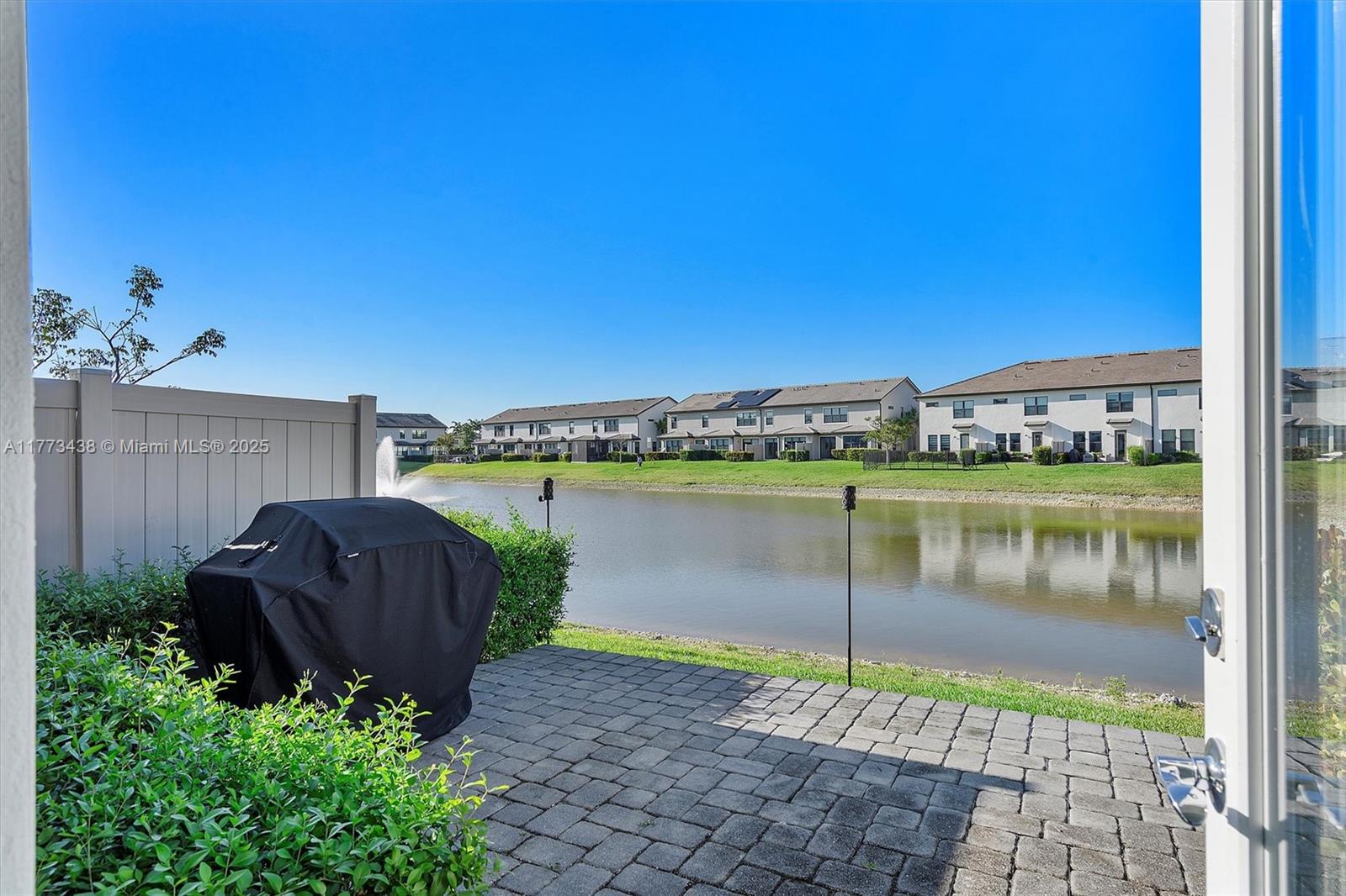 OAK TREE PROPERTY REDEVEL - Residential