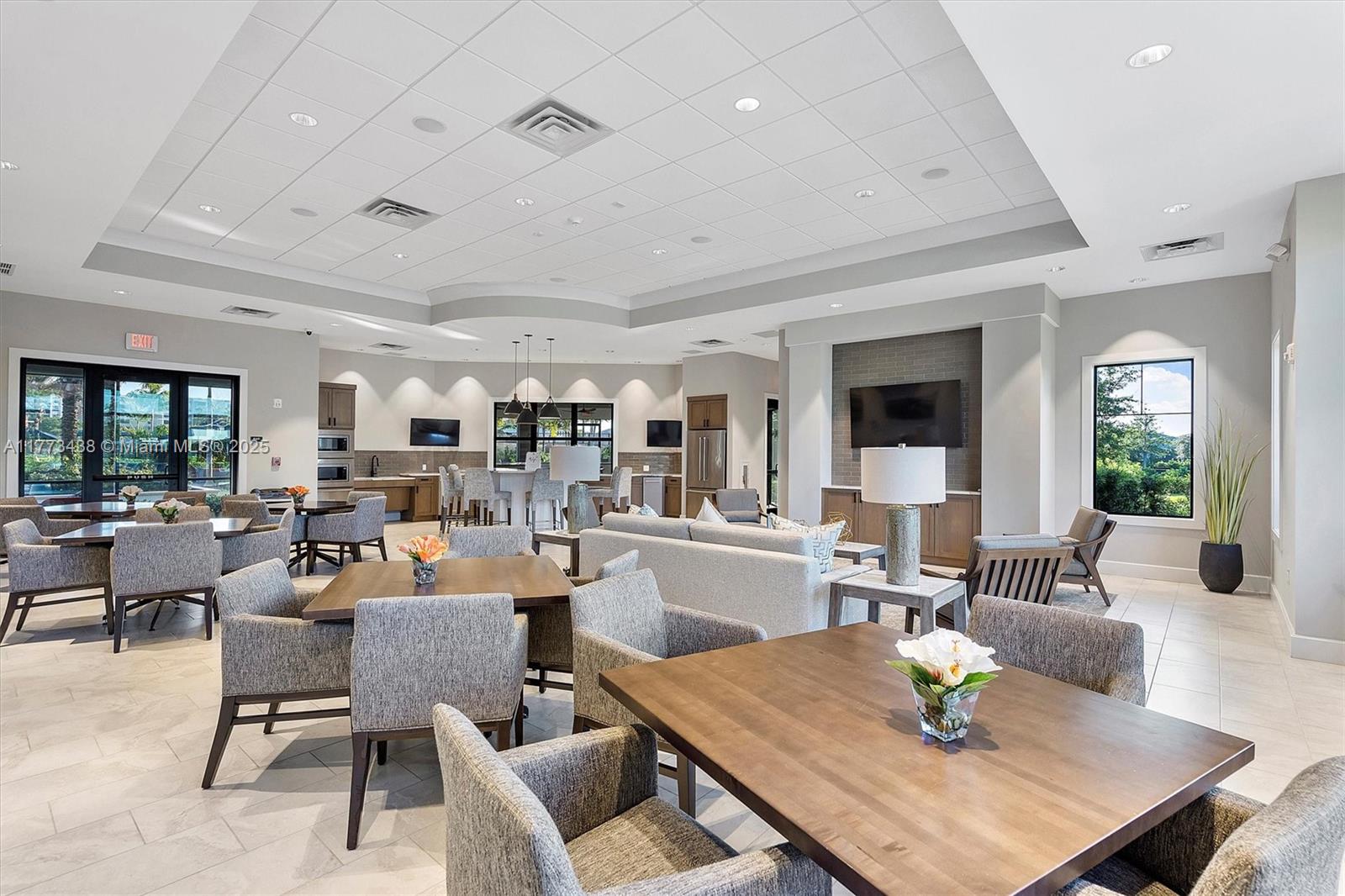 OAK TREE PROPERTY REDEVEL - Residential