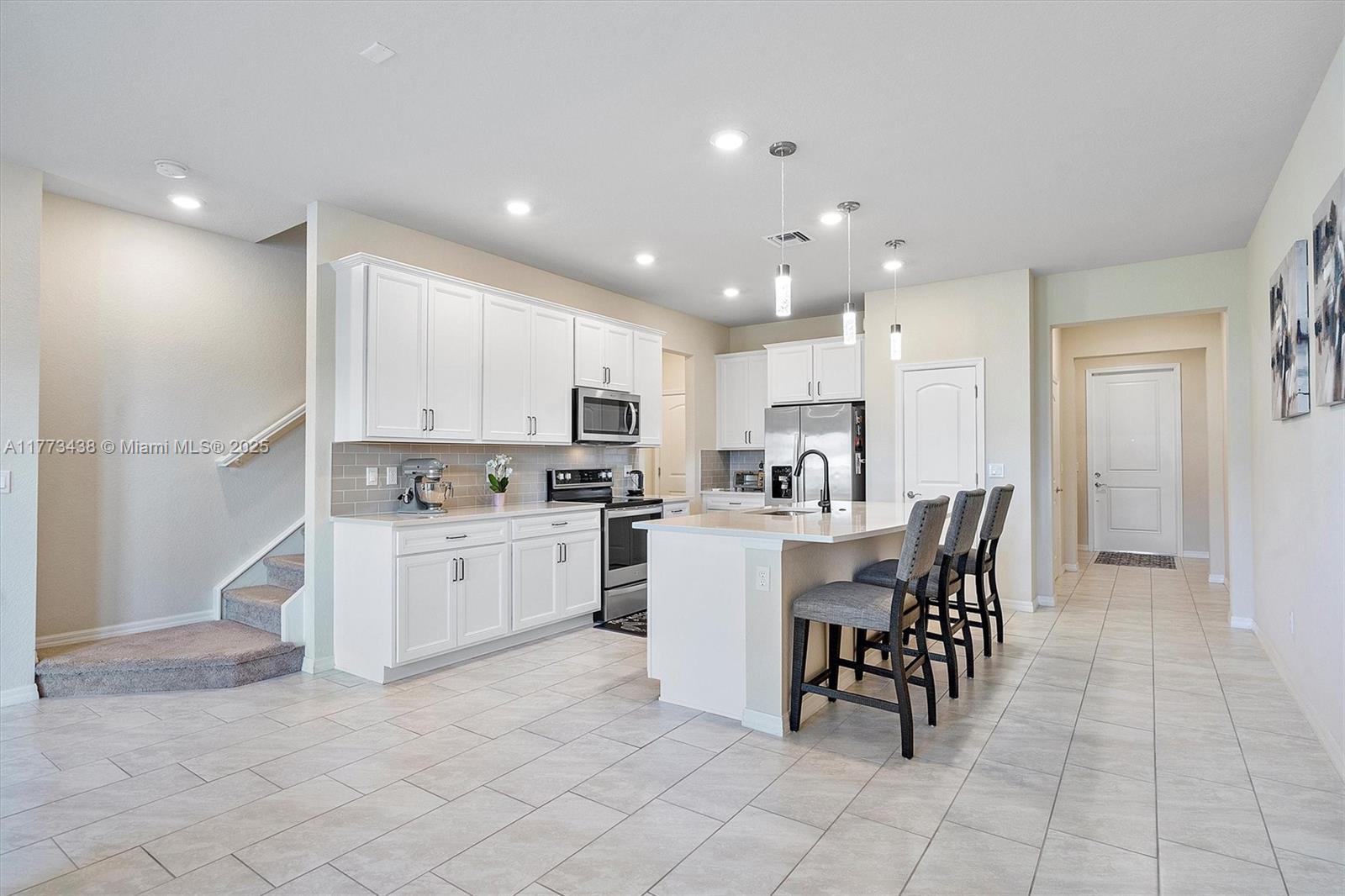 OAK TREE PROPERTY REDEVEL - Residential