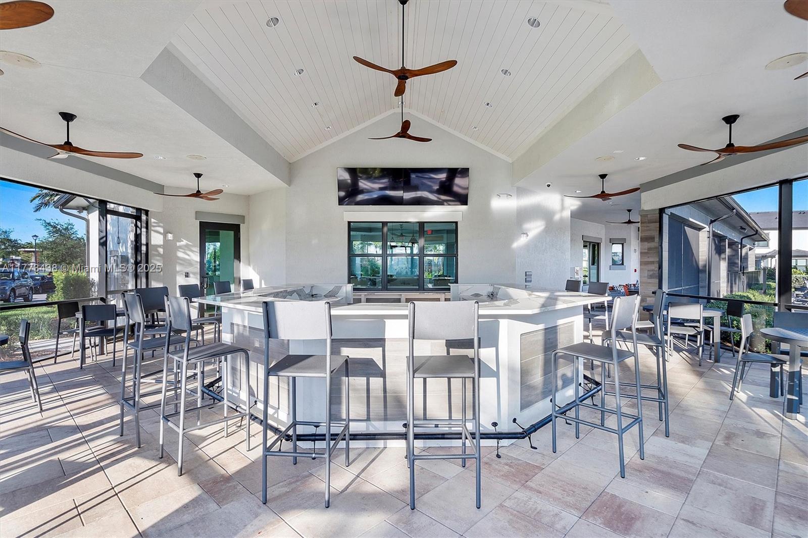 OAK TREE PROPERTY REDEVEL - Residential