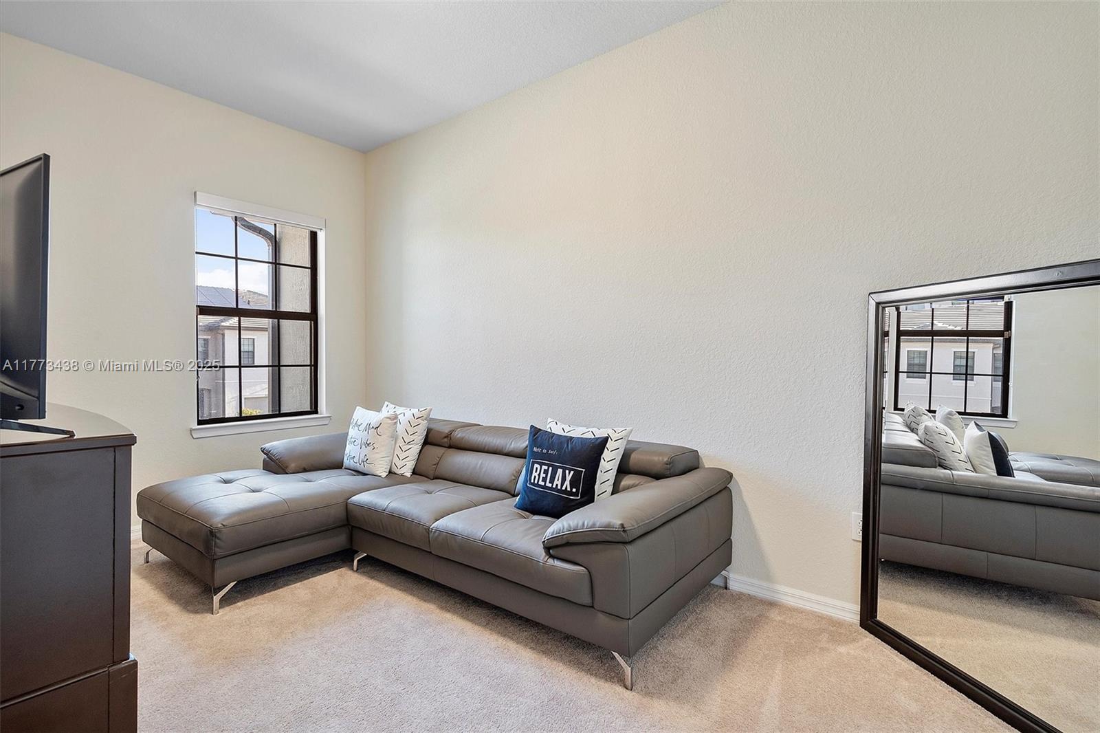 OAK TREE PROPERTY REDEVEL - Residential