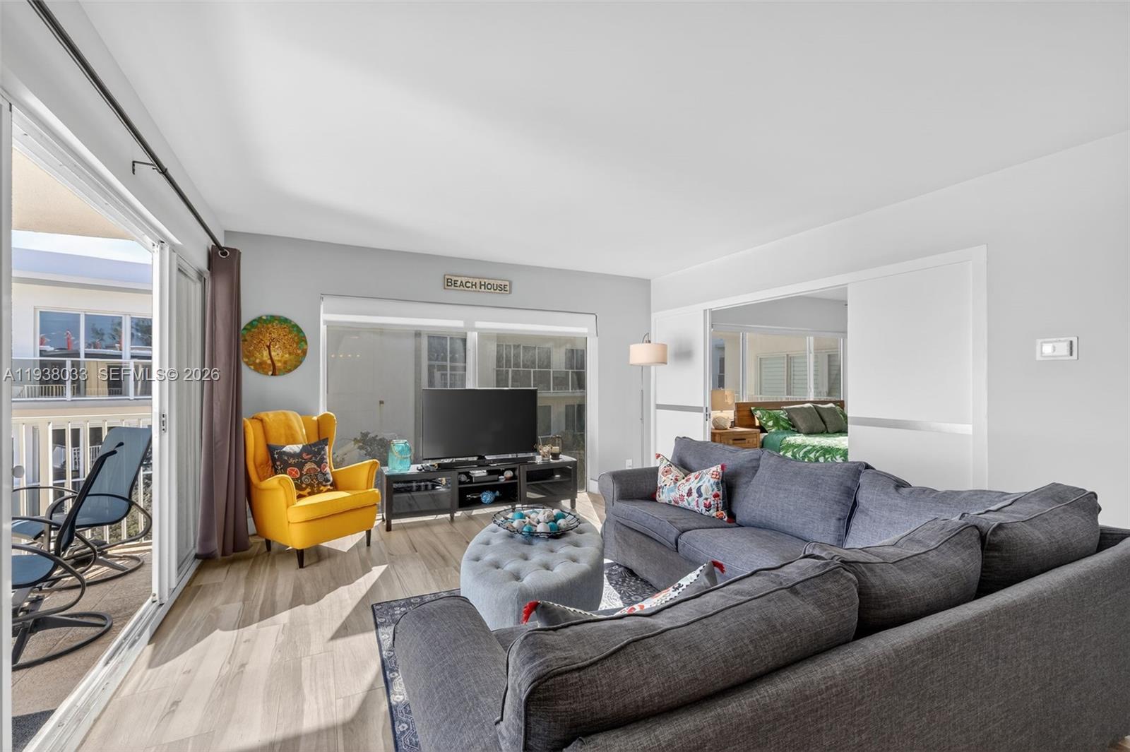 SHORELAND CO-OP - Residential