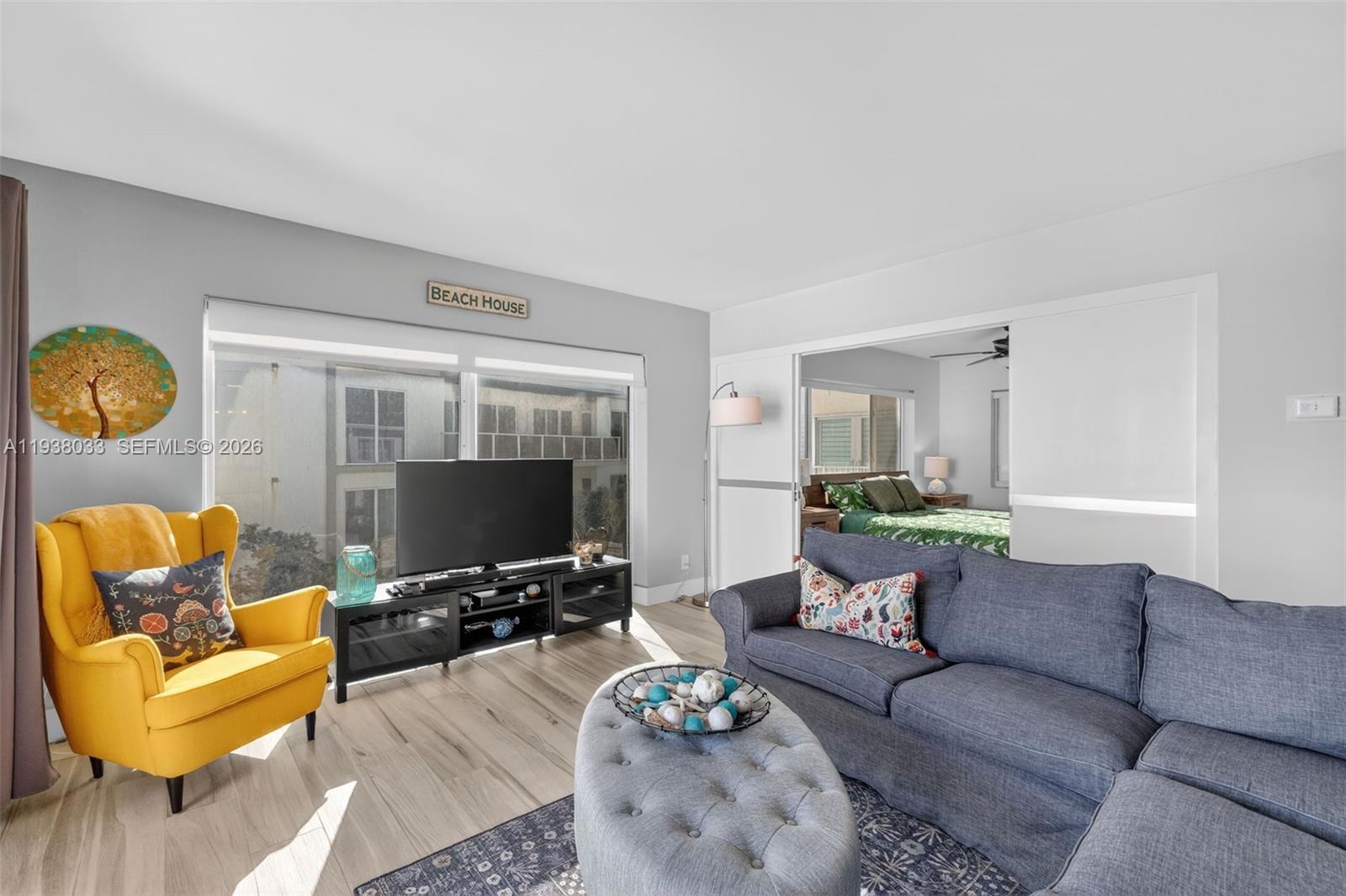 SHORELAND CO-OP - Residential