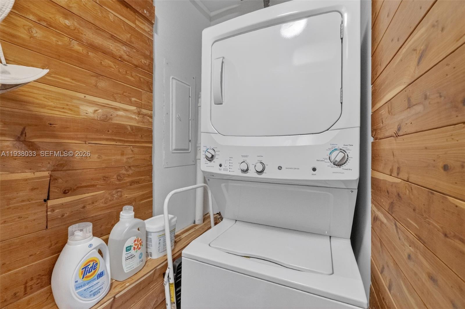 SHORELAND CO-OP - Residential