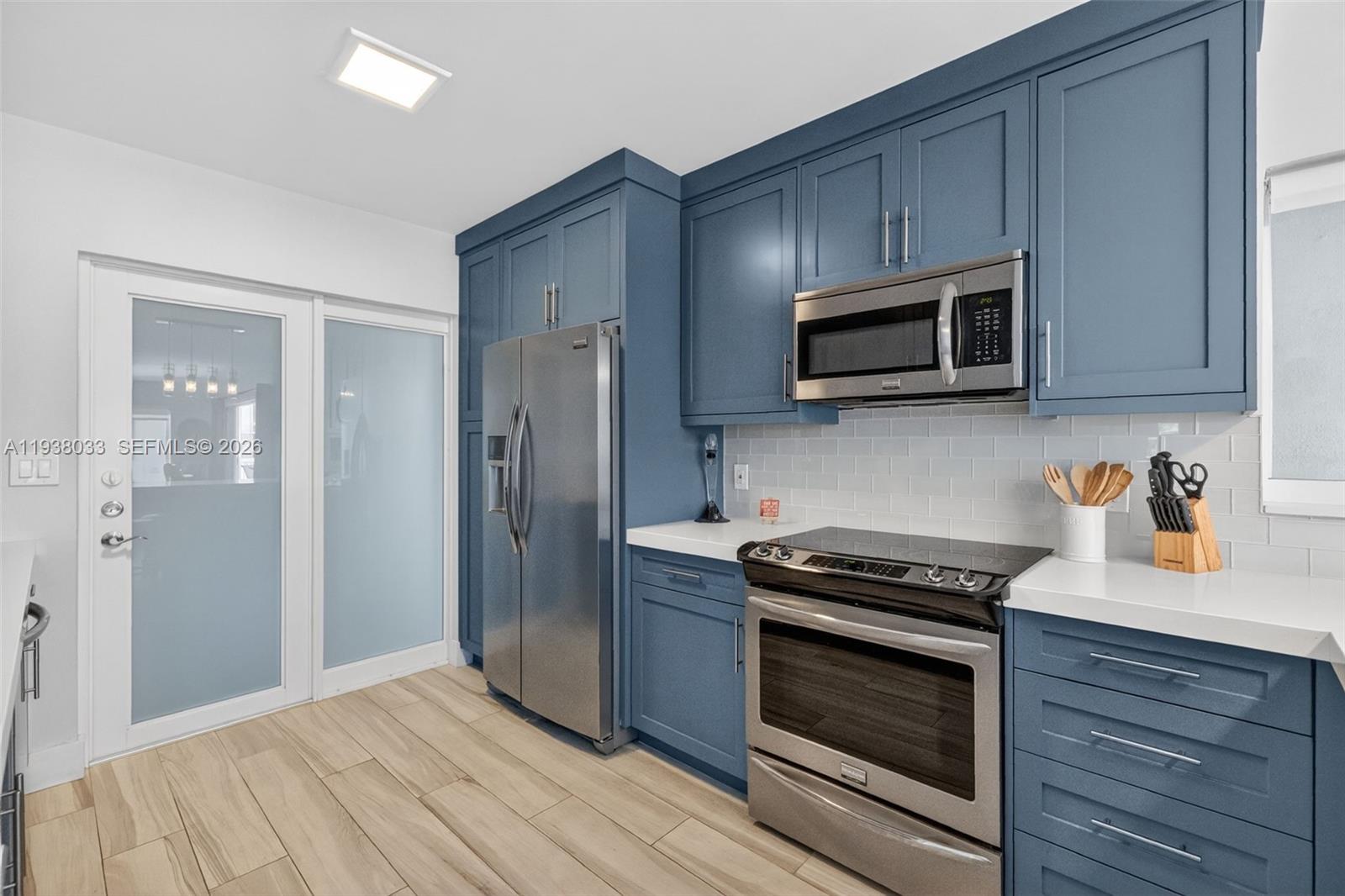 SHORELAND CO-OP - Residential