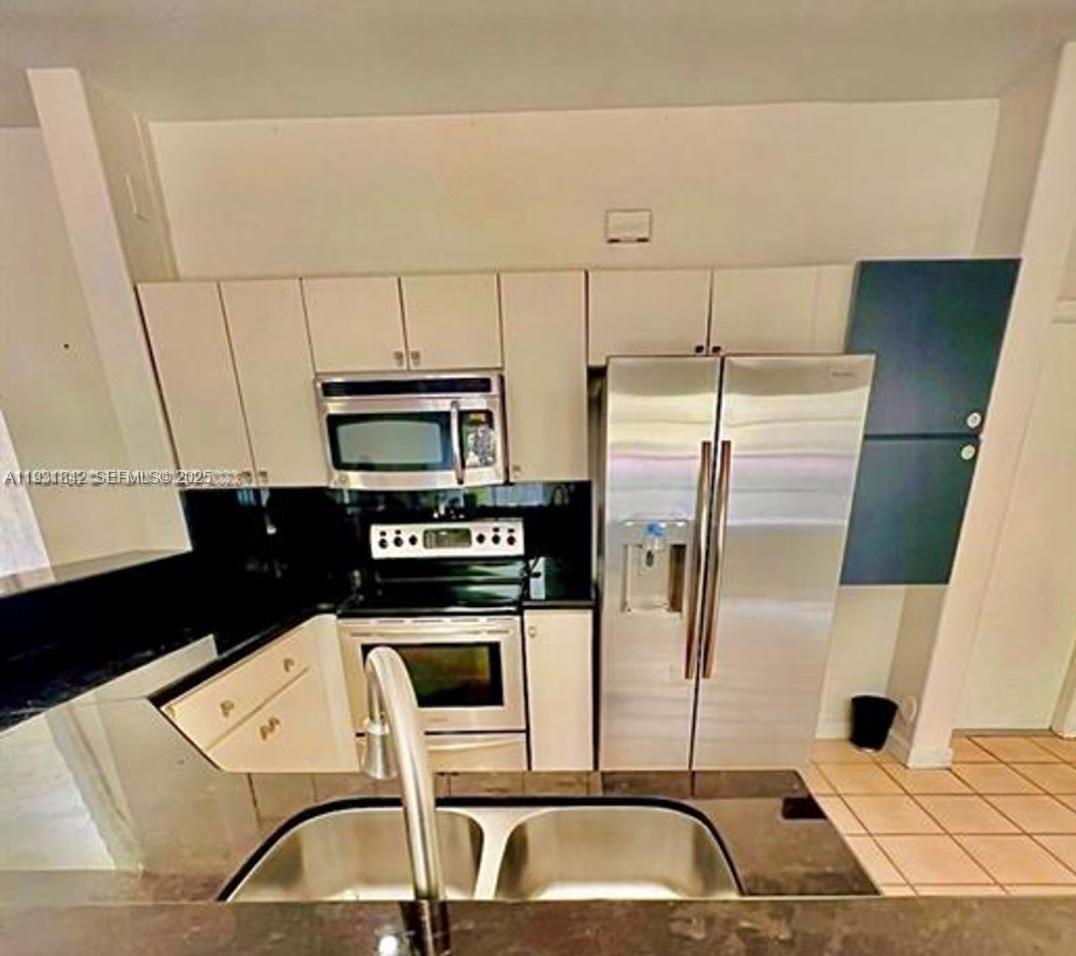 PARCEL A NAUTICA PLAT - Residential Lease