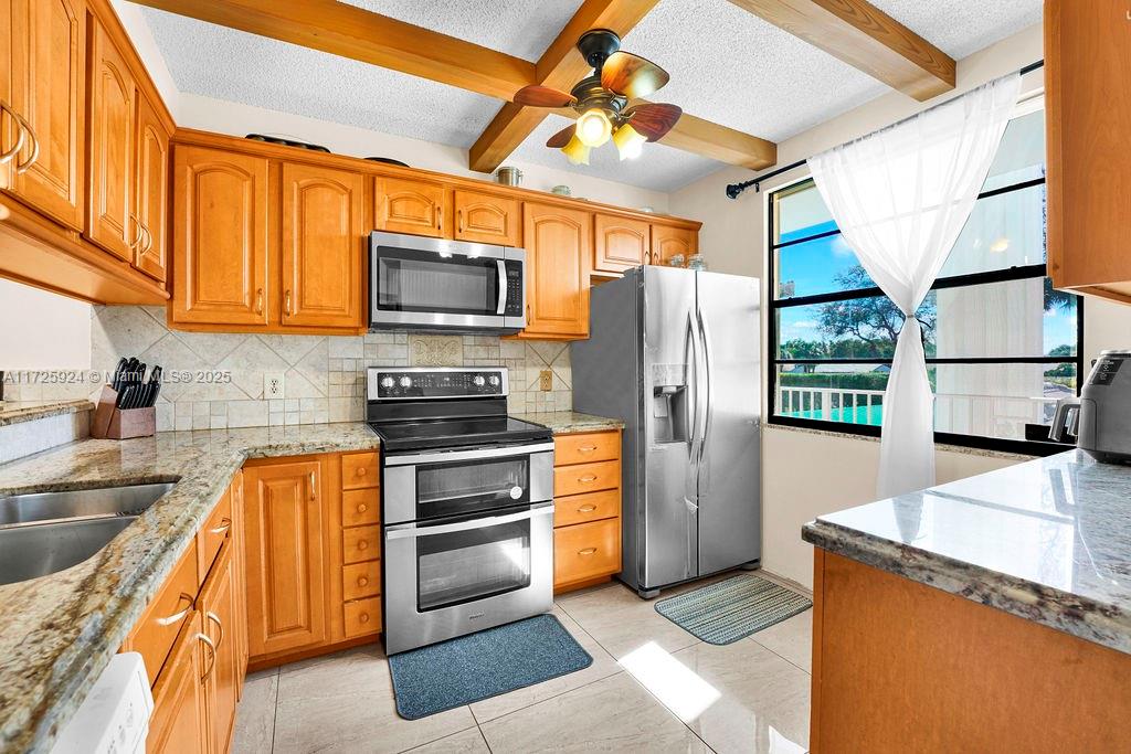 WHITEHALL CONDO AT CAMINO - Residential