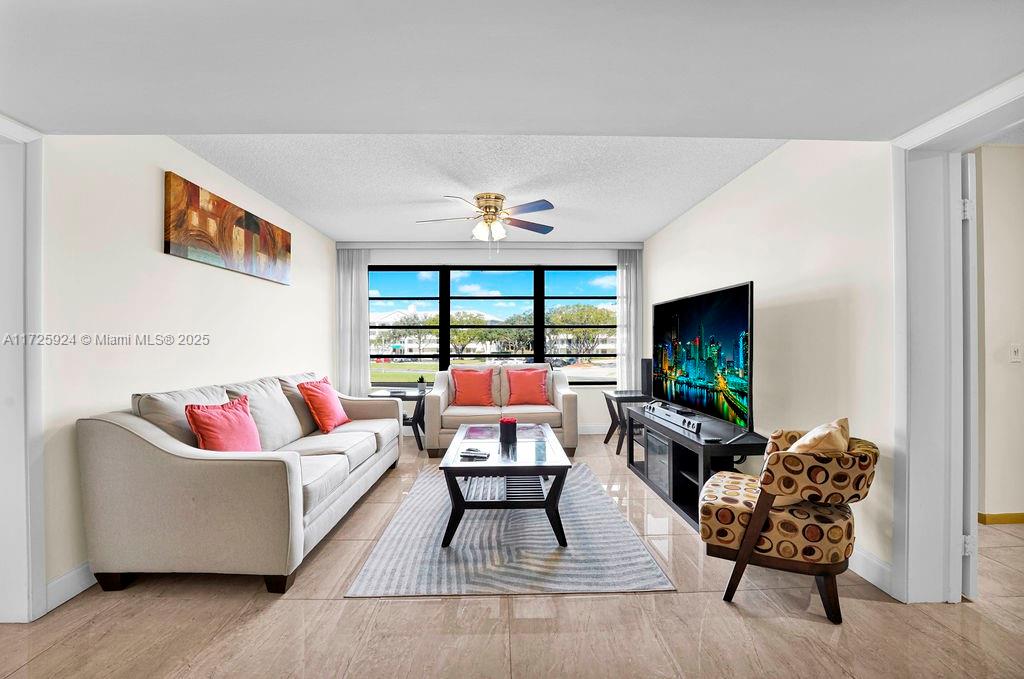 WHITEHALL CONDO AT CAMINO - Residential