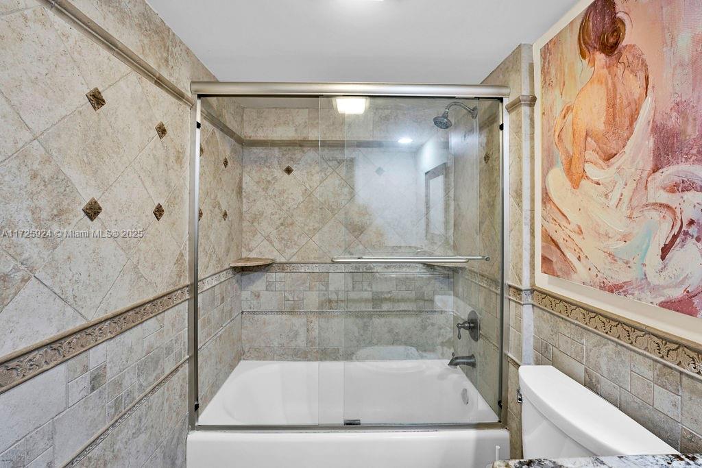 WHITEHALL CONDO AT CAMINO - Residential
