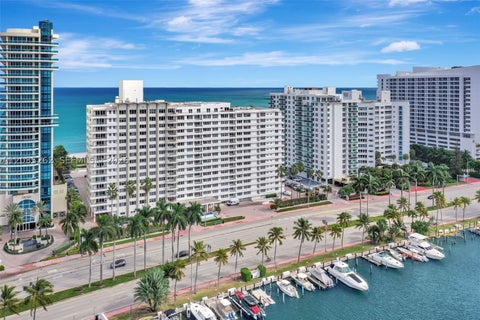 Tiny photo for 5005 Collins Ave #PH02, Miami Beach, FL 33140 (MLS # A12035262)