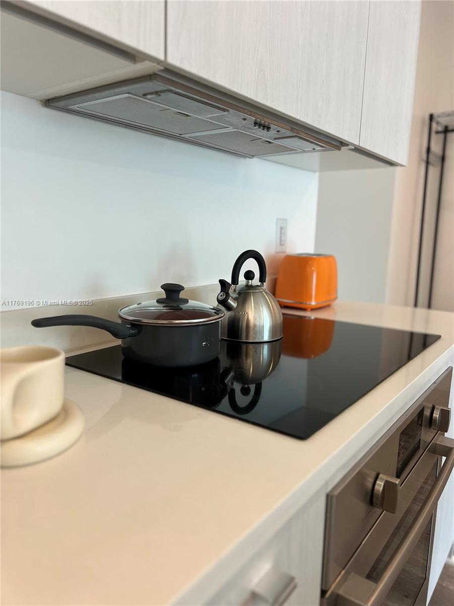 PARAISO BAYVIEWS CONDO - Residential