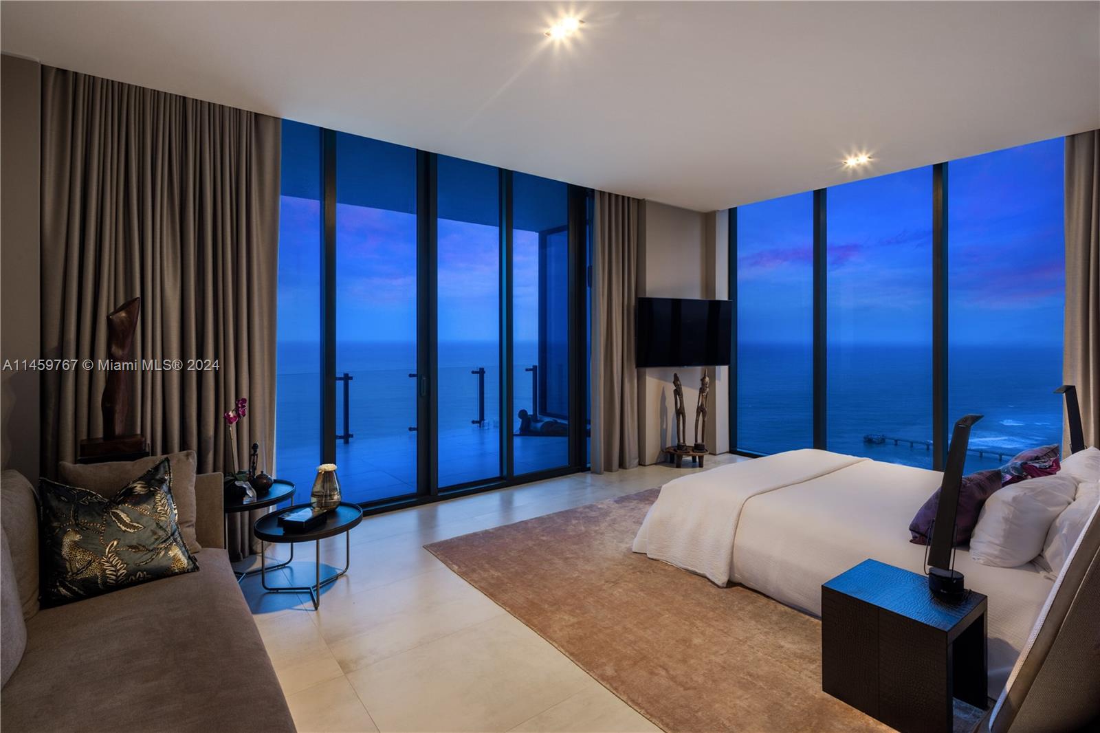 MUSE CONDO - Residential