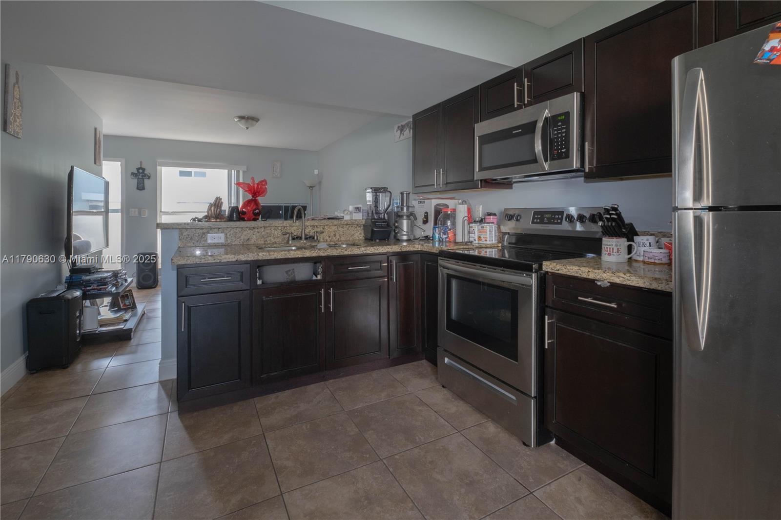 1968 NW 4th Ct 323