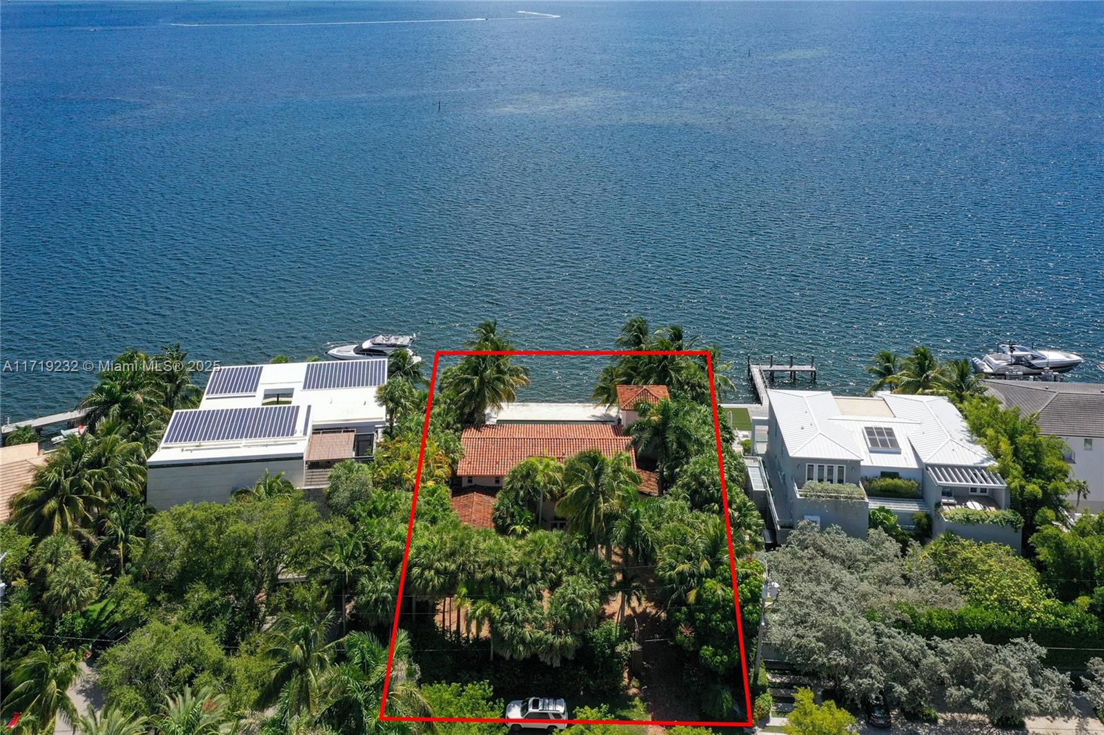 SUNRISE HARBOUR REV PL - Residential