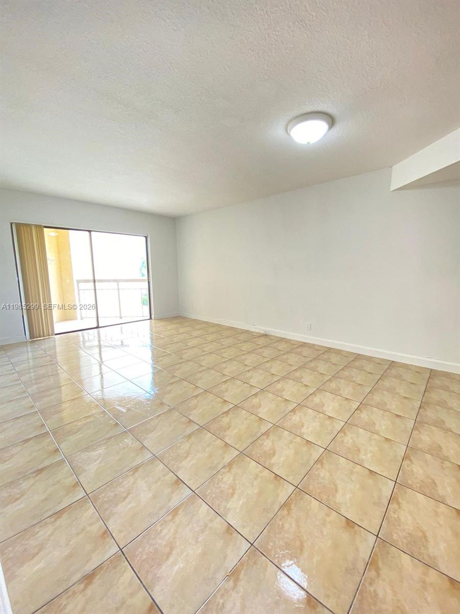 LAS VISTAS AT DORAL CONDO - Residential Lease