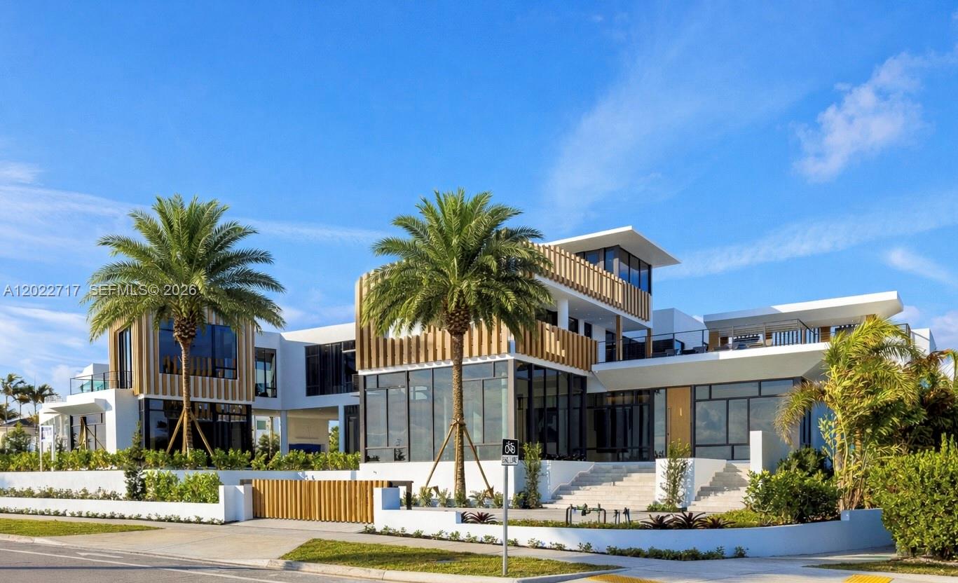 BEACH SHORES - Residential
