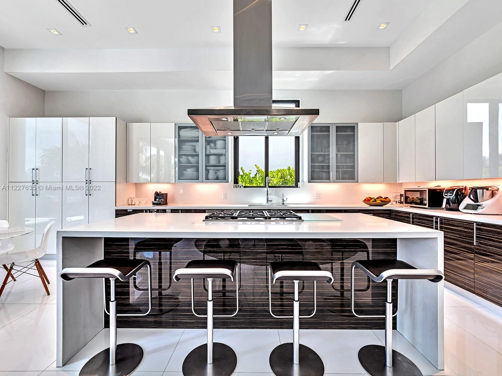 SANS SOUCI ESTATES - Residential