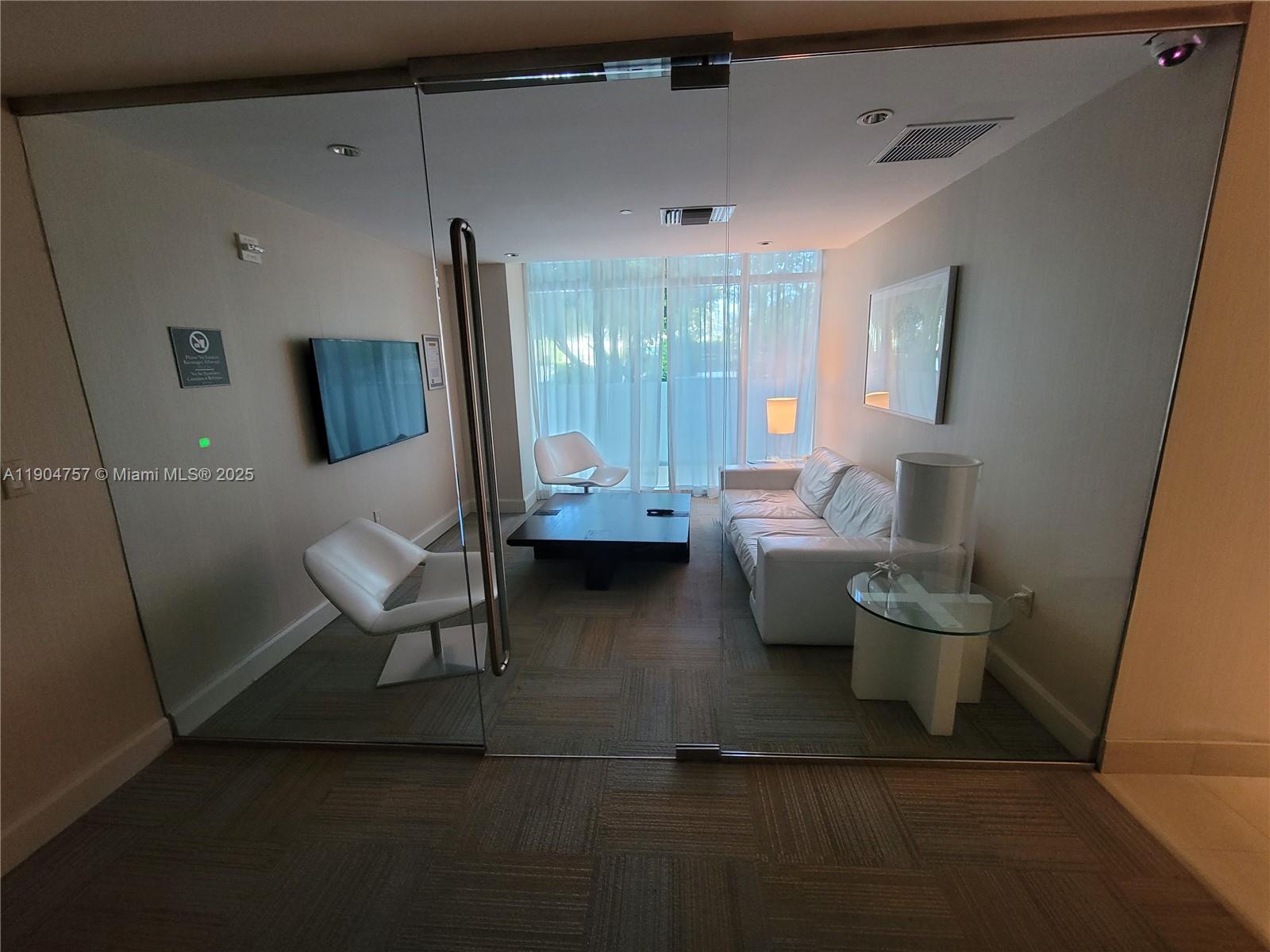 Plaza 901 Brickell Condo - Residential Lease