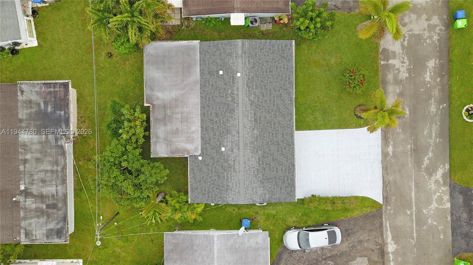 GOLD KEY VILLAS WEST - Residential