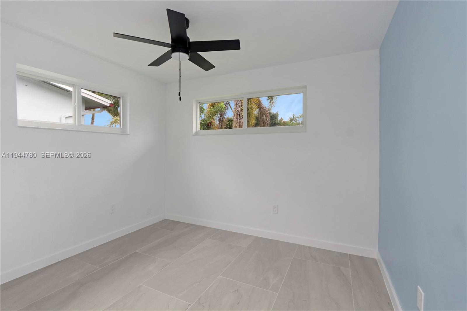 GOLD KEY VILLAS WEST - Residential