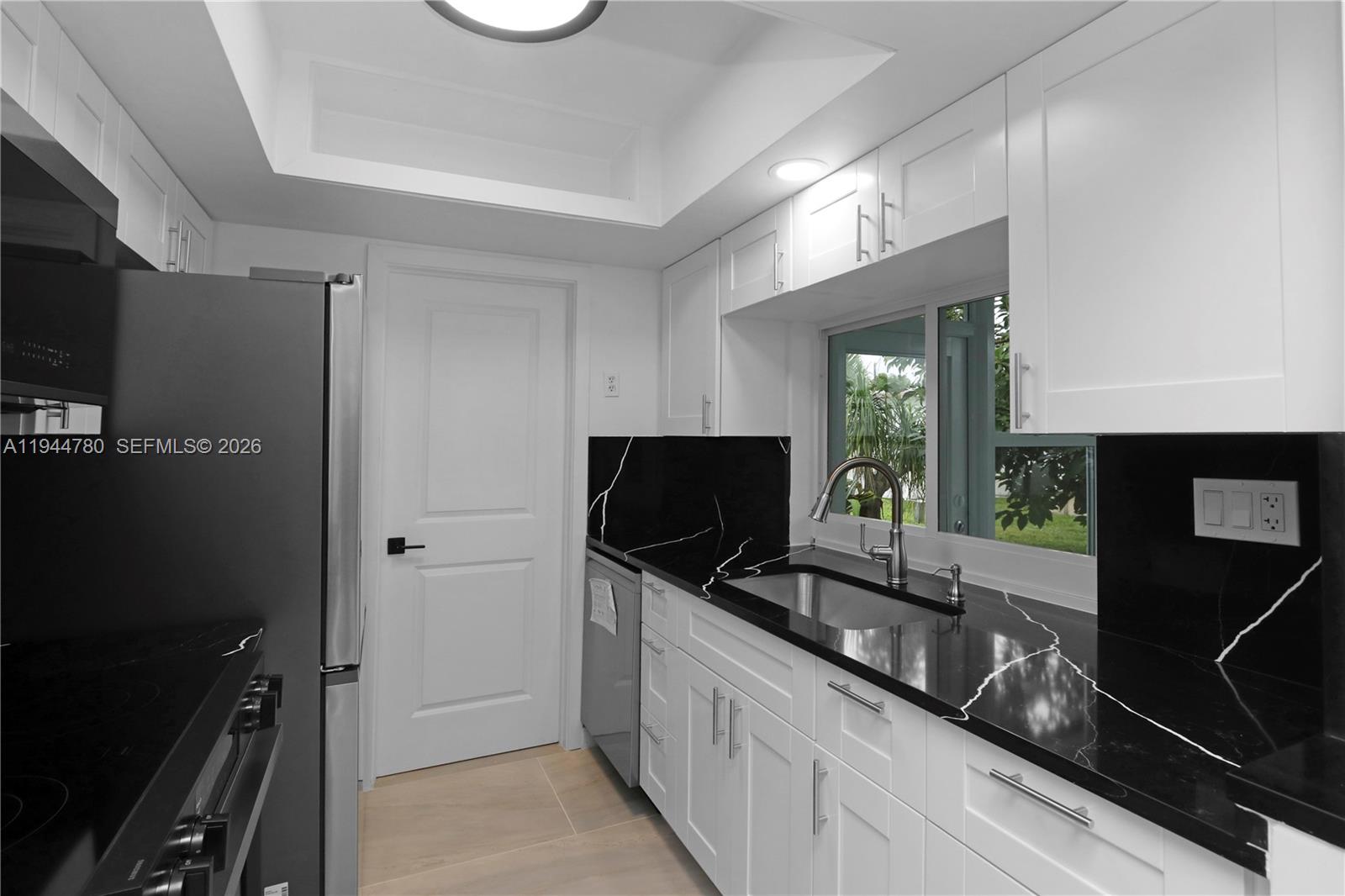 GOLD KEY VILLAS WEST - Residential