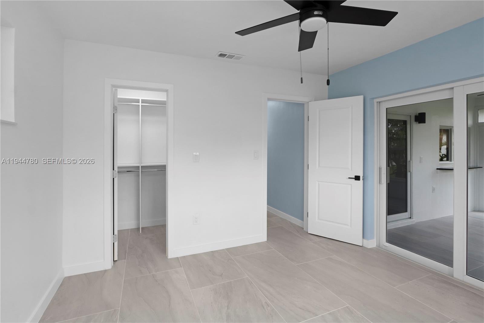 GOLD KEY VILLAS WEST - Residential