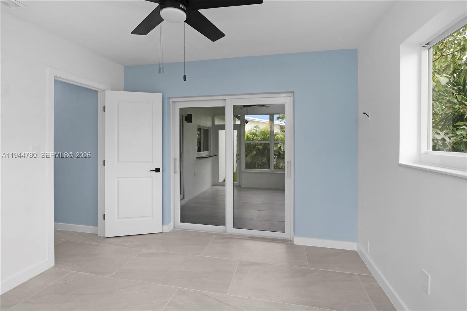 GOLD KEY VILLAS WEST - Residential