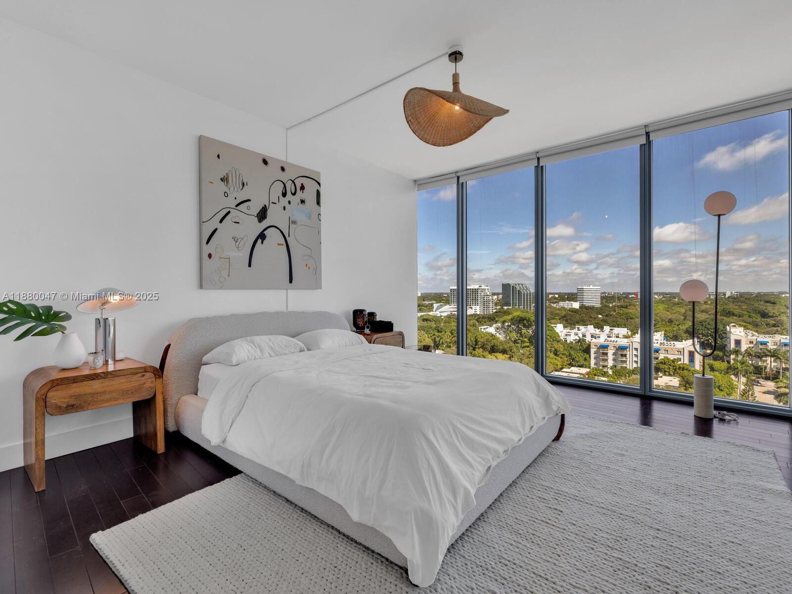 BLUE CONDO - Residential