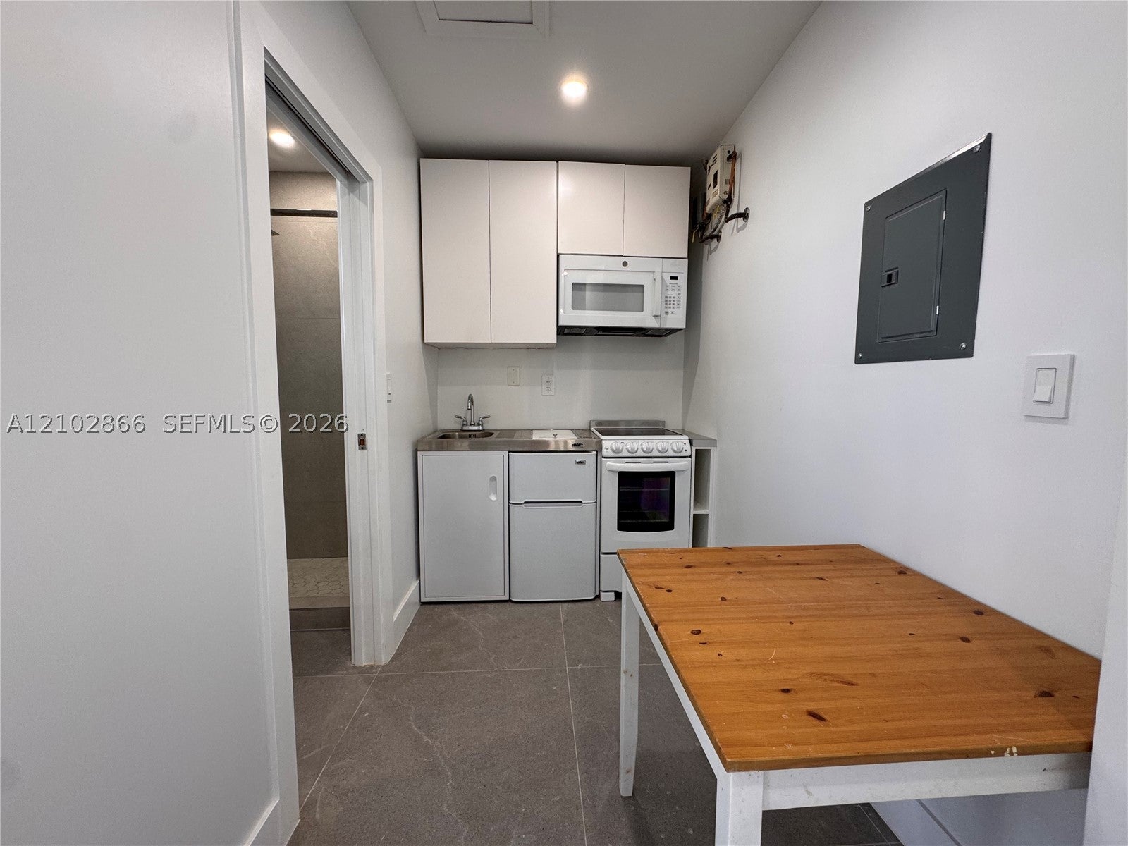 2952 SW 27th Ter REAR