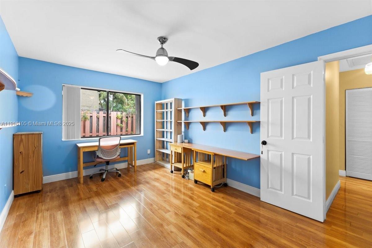 HAMMOCKS SEC 3 - Residential