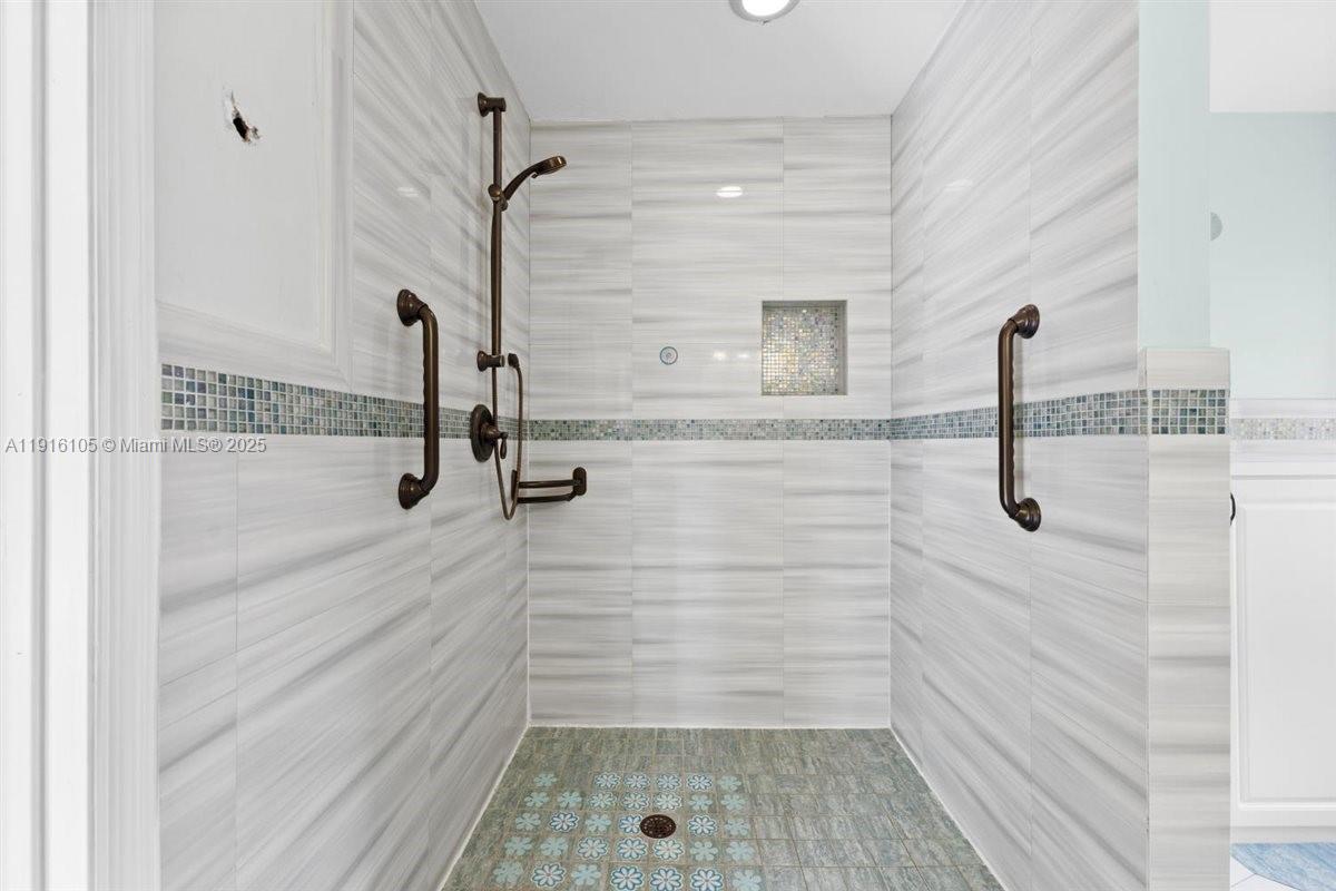 HAMMOCKS SEC 3 - Residential