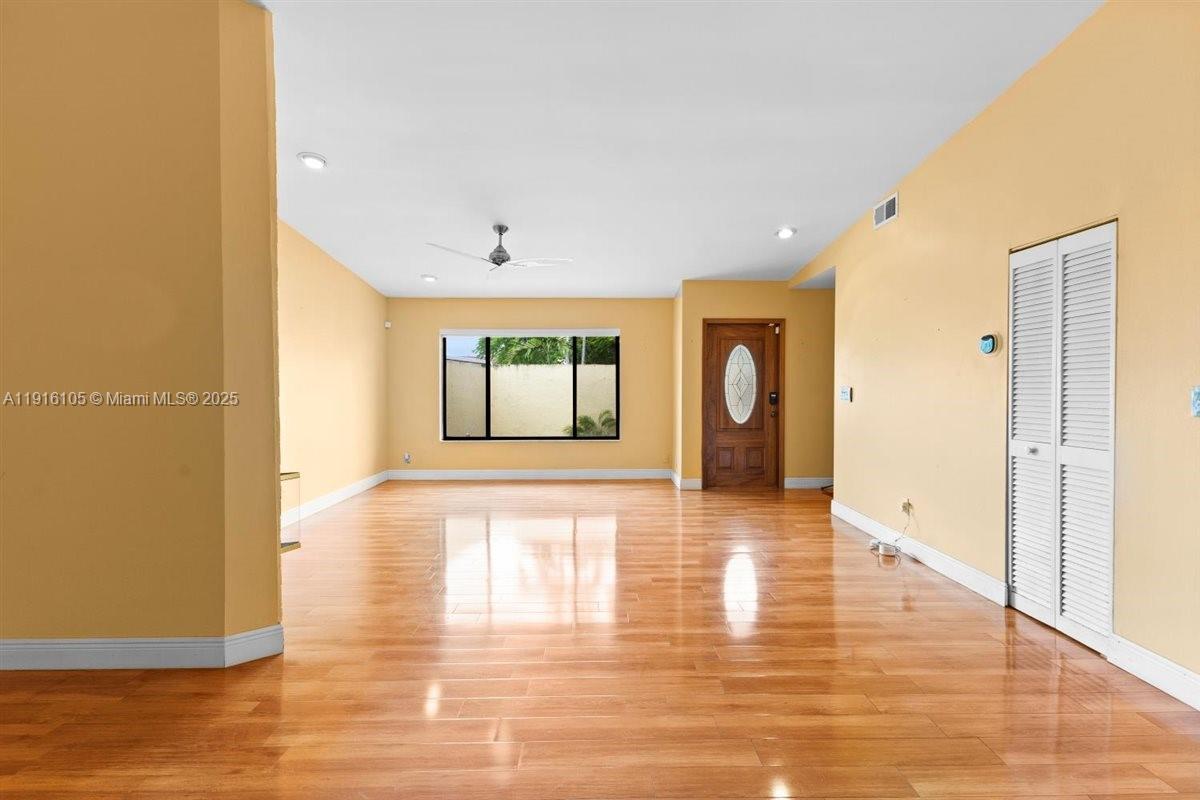 HAMMOCKS SEC 3 - Residential