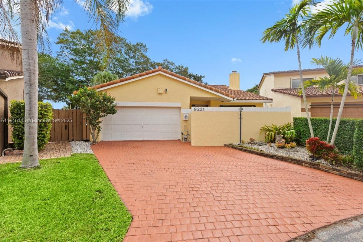 HAMMOCKS SEC 3 - Residential