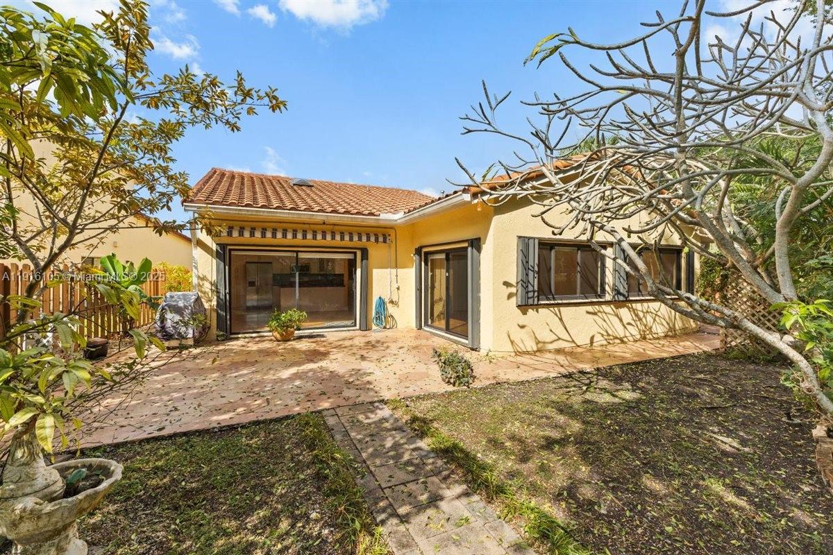 HAMMOCKS SEC 3 - Residential