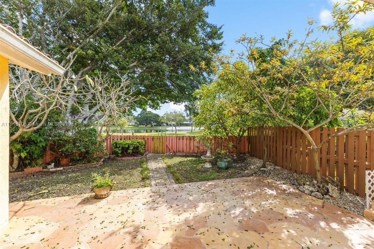 HAMMOCKS SEC 3 - Residential