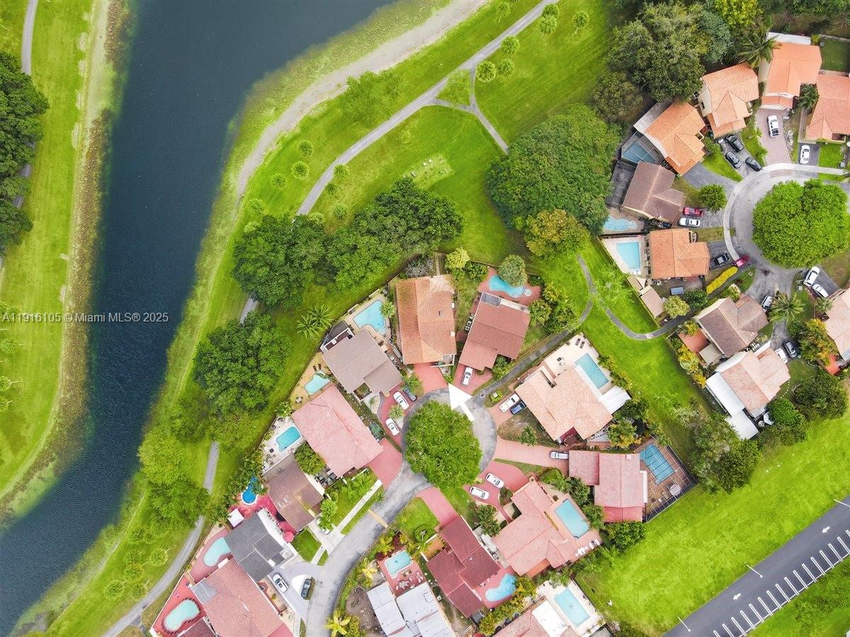 HAMMOCKS SEC 3 - Residential