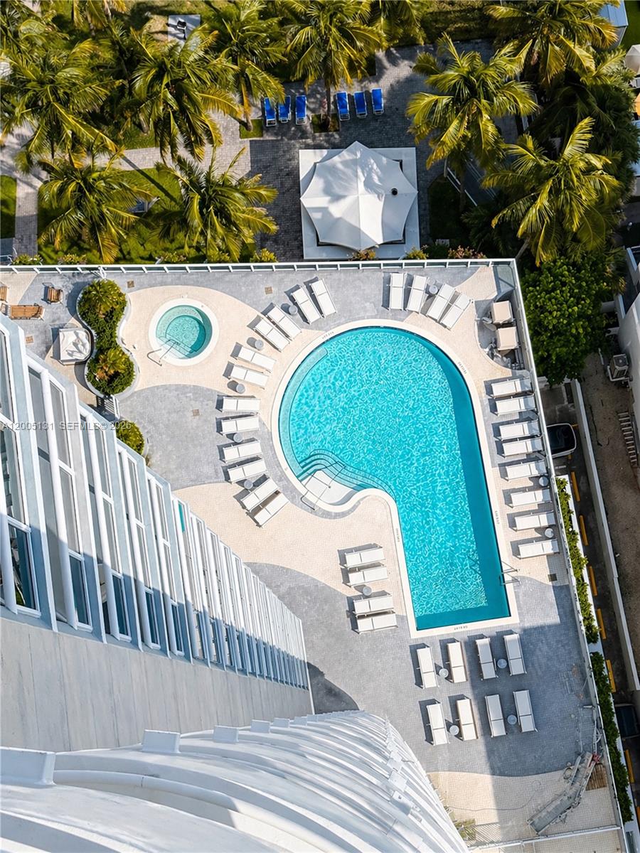 LA GORCE PALACE CONDO - Residential