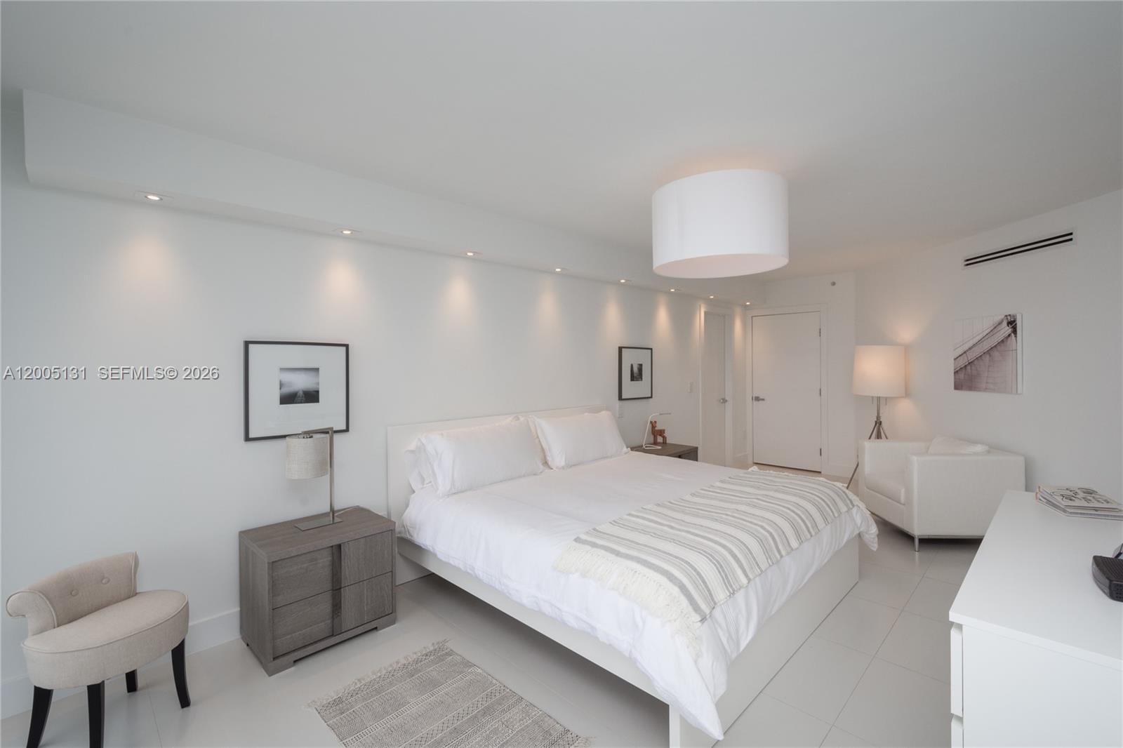 LA GORCE PALACE CONDO - Residential