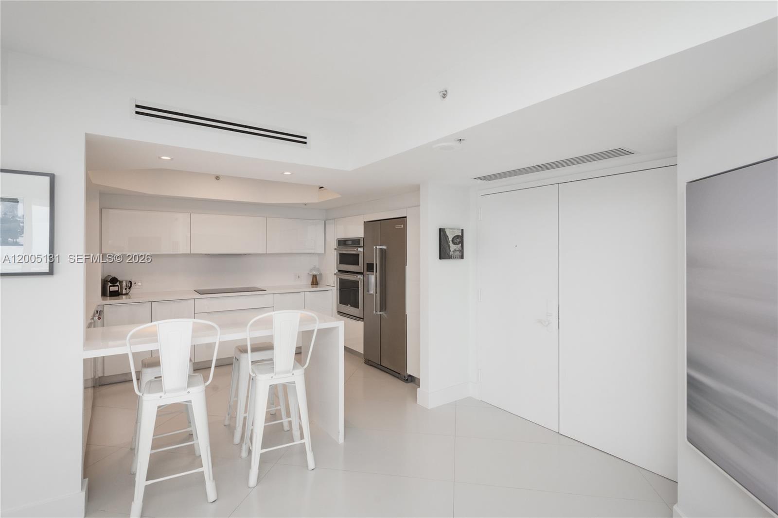 LA GORCE PALACE CONDO - Residential