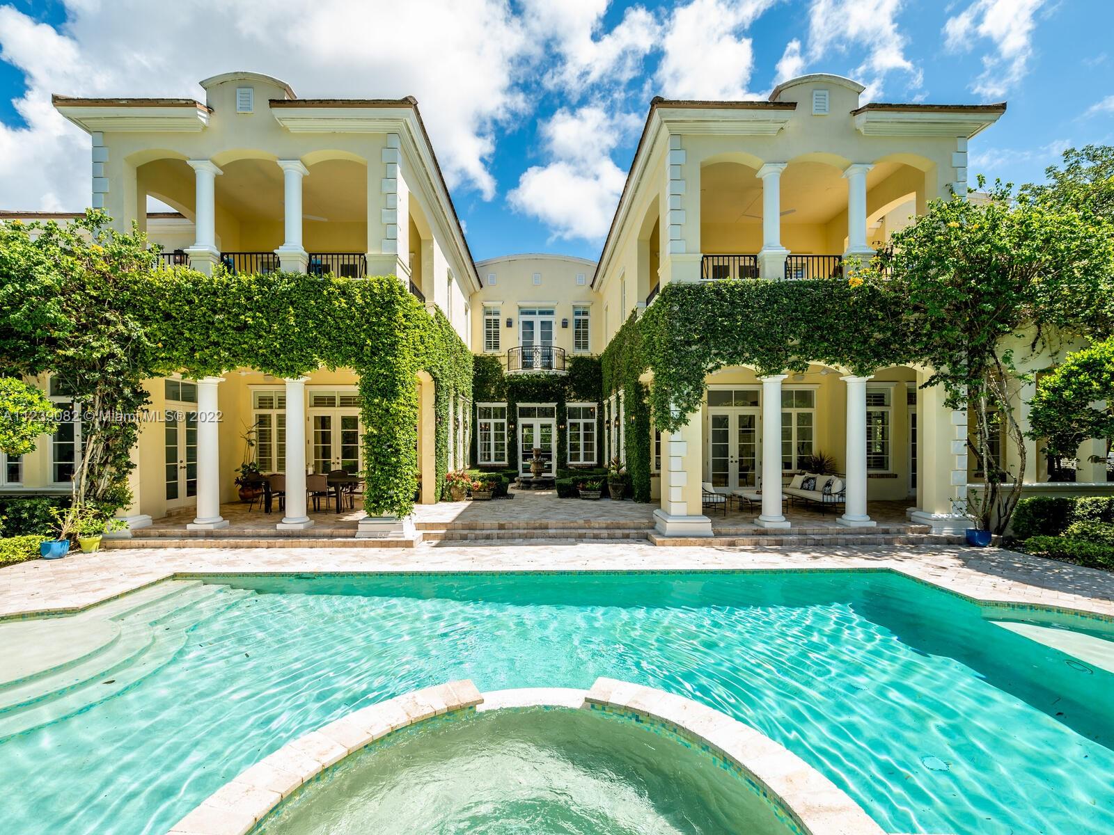 HELMS COUNTRY ESTATES ADD - Residential