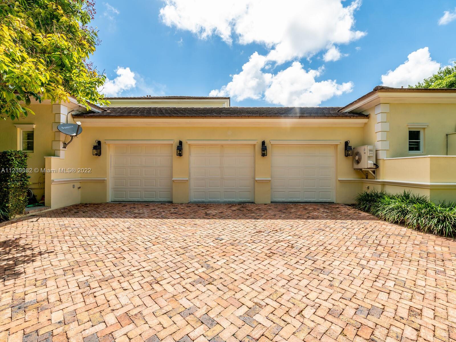 HELMS COUNTRY ESTATES ADD - Residential