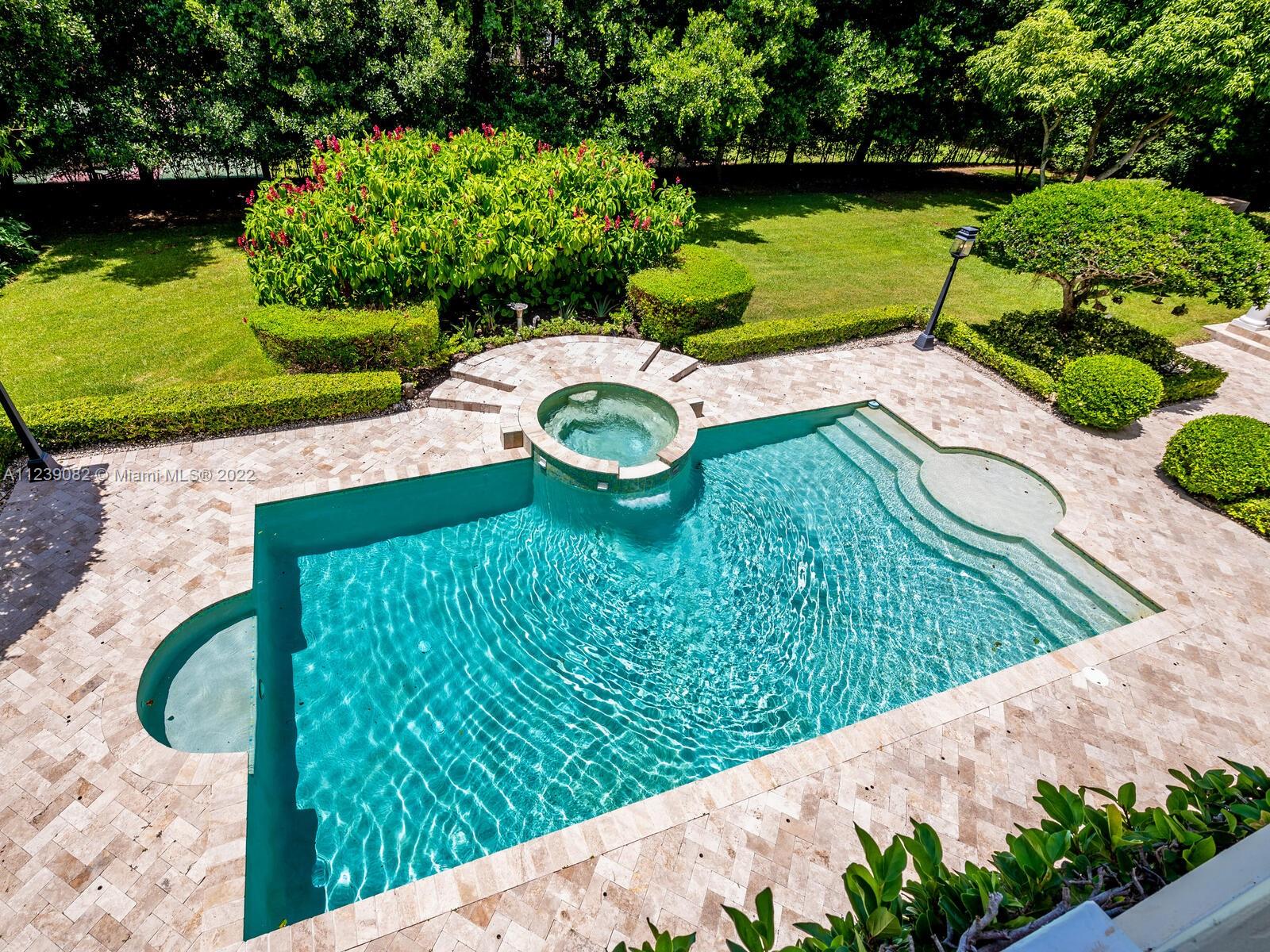 HELMS COUNTRY ESTATES ADD - Residential