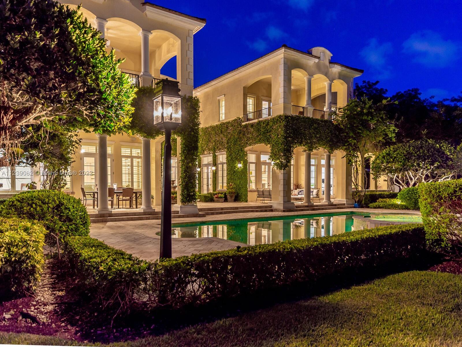 HELMS COUNTRY ESTATES ADD - Residential