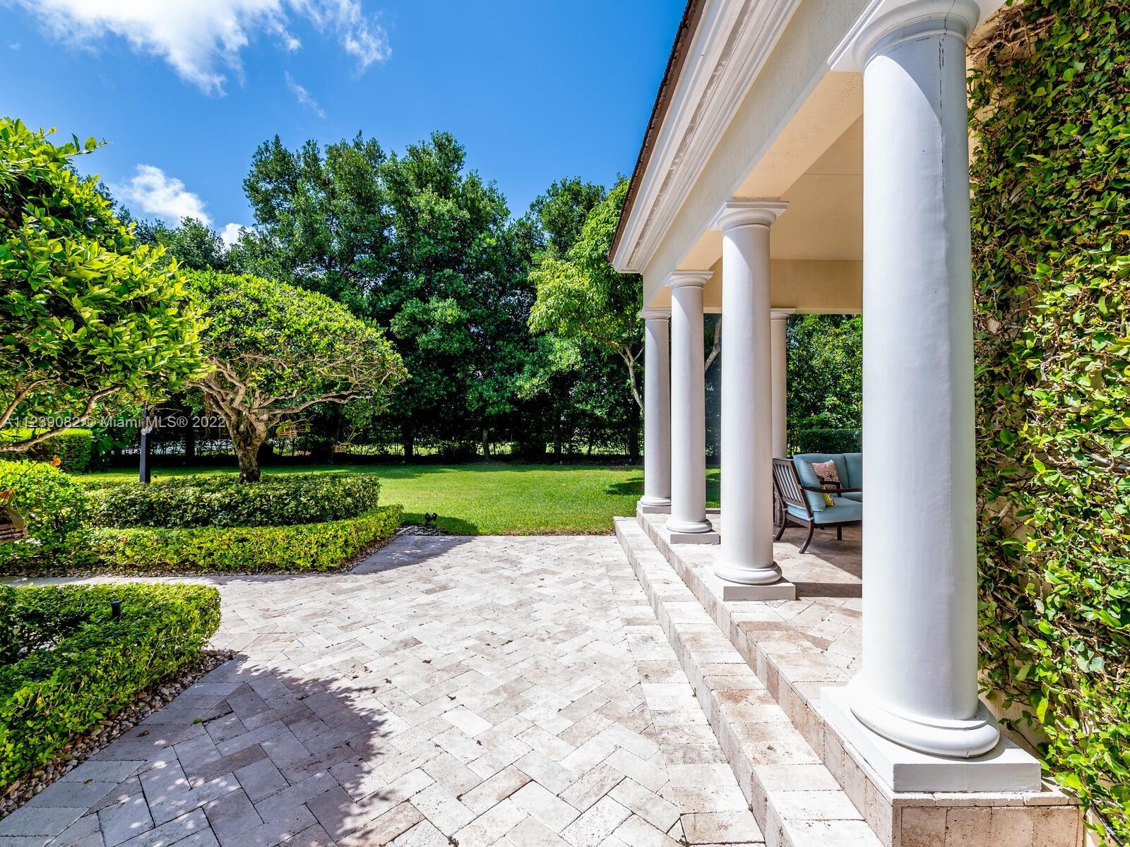 HELMS COUNTRY ESTATES ADD - Residential