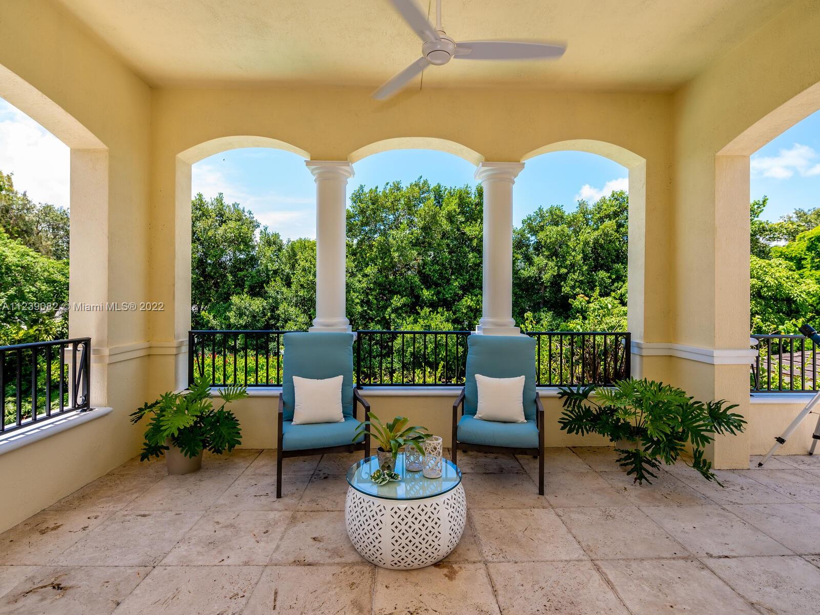 HELMS COUNTRY ESTATES ADD - Residential