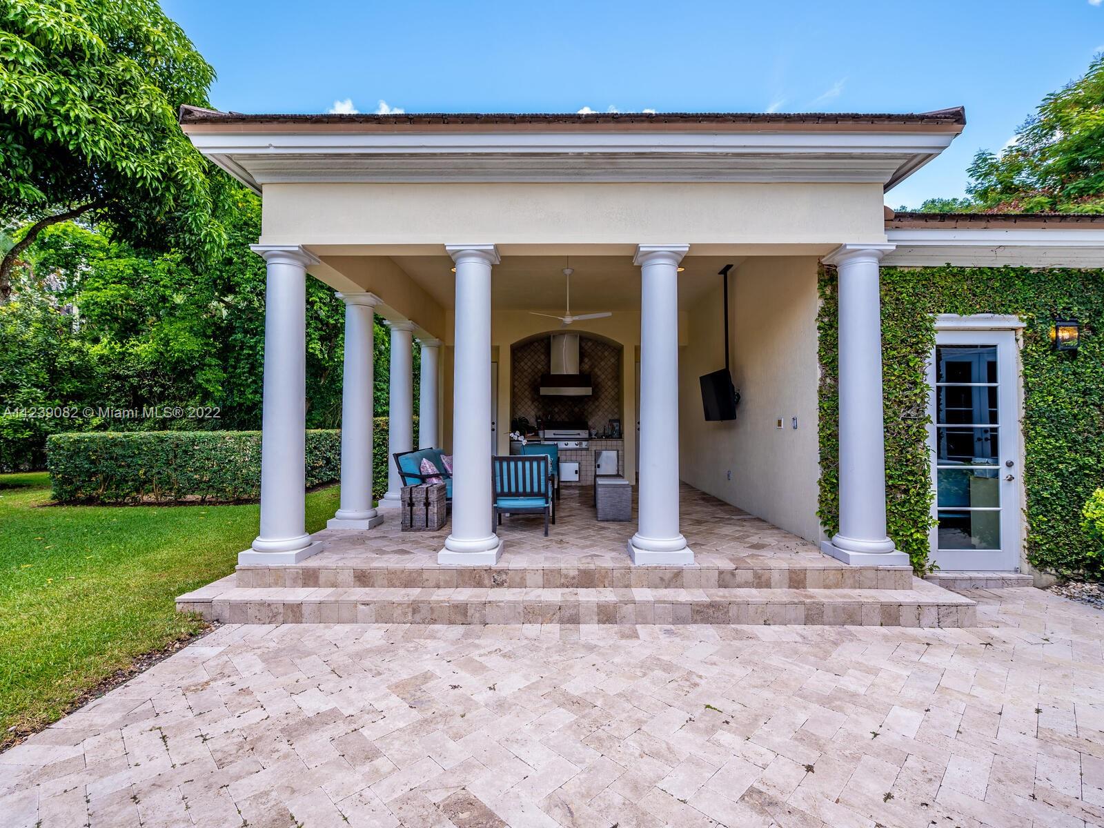 HELMS COUNTRY ESTATES ADD - Residential